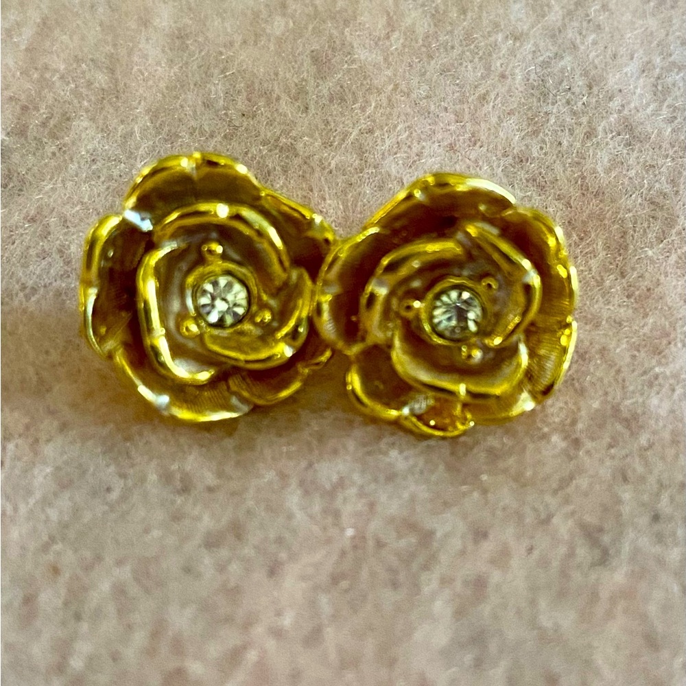 Graziano “Englands Rose” earrings
